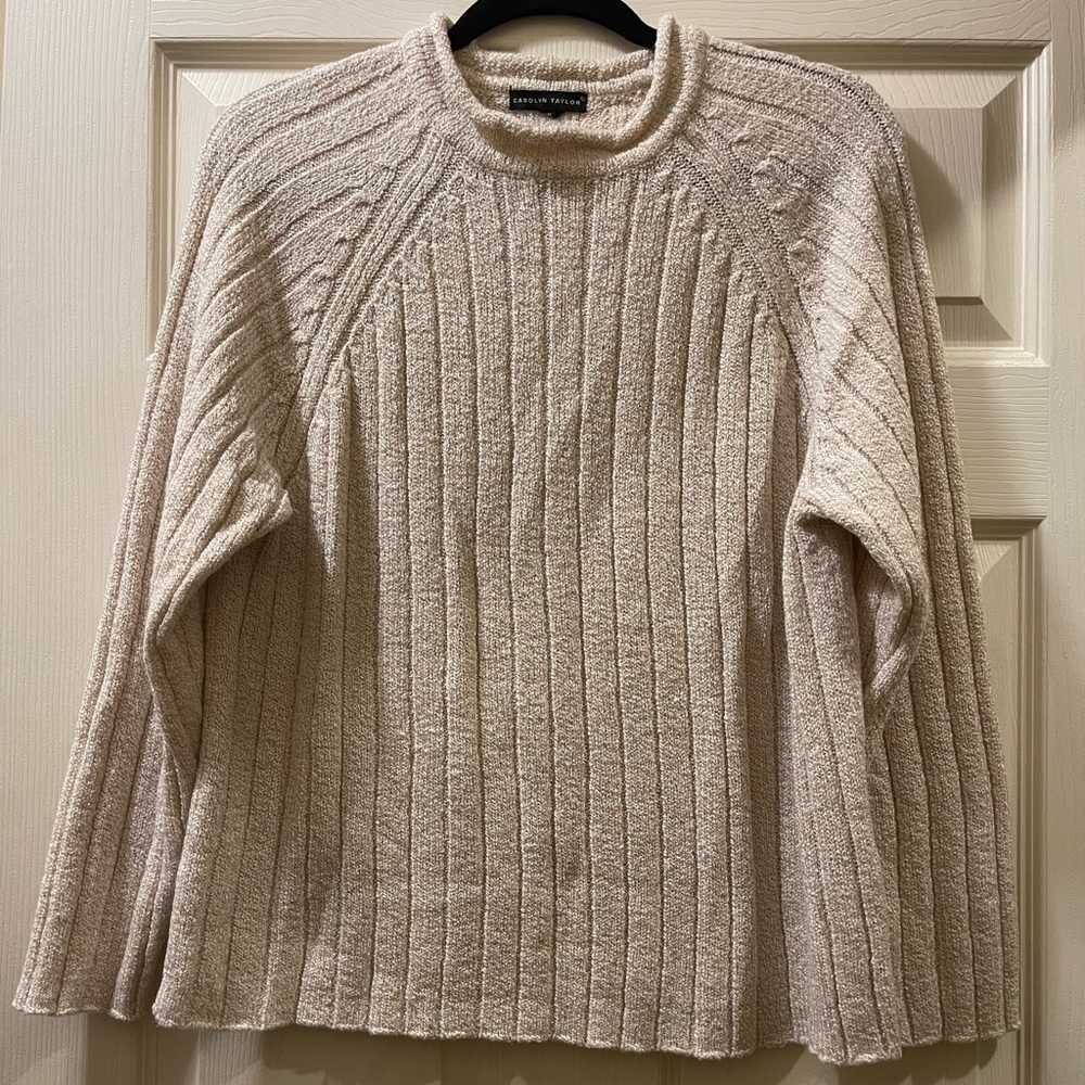 Carolyn Taylor Womens Beige Long Sleeves Crew Neck Knit Pullover Sweater Size M.